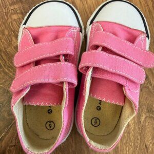 Airwalk Pink Toddler Sneakers Size 6 Double Strap EUC